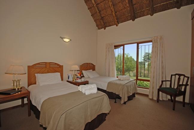 Hoopoe Haven Guest House Chartwell Dış mekan fotoğraf